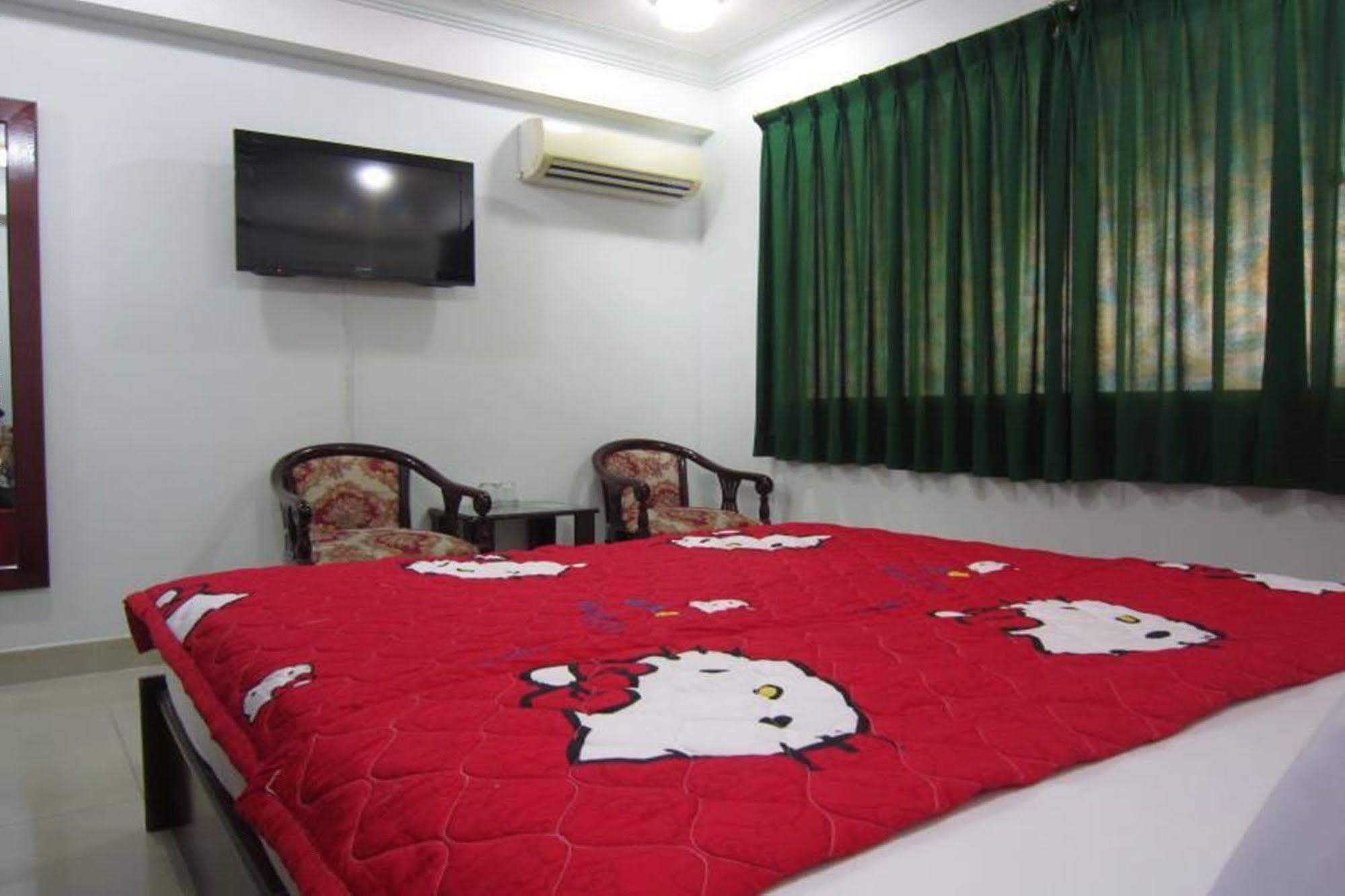 Quy Thanh Hotel Ho Chi Minh City Exterior photo